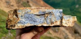 يستخدم في الصناعة العسكرية.. شركة أسترالية تستحوذ على “الأنتيمون” في المغرب