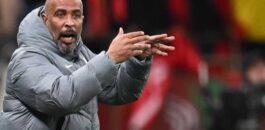 هاواحد قال الحق… مدرب نيجيريا يبهدل “الكاف” بتصريح ناري صريح حول إنهاء مقابلة الأسود والسنغال و”سرقة” اللقب من المغرب