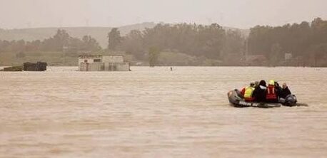 إسبانيا تنفذ عمليات إجلاء للمواطنين من المناطق المهدد بخطر الفيضانات