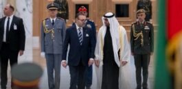 الملك محمد السادس يجري اتصالات مع قادة خليجيين ويؤكد التضامن