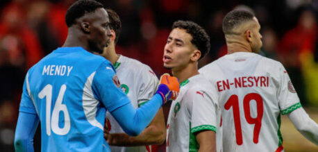 السنغال تصعد ضد “الكاف” بإقحام نجومها