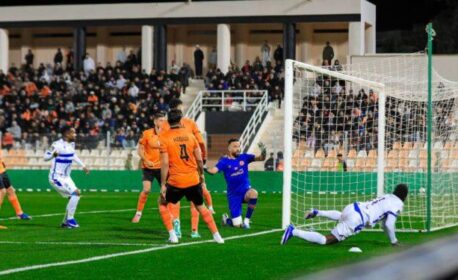 دوري أبطال إفريقيا.. ن.بركان يفلت من الهزيمة أمام الهلال السوداني بهدف قاتل