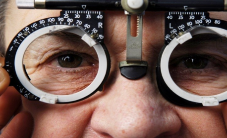 من البحر إلى العين.. كيف تحول قشور الأسماك حياة فاقدي البصر؟