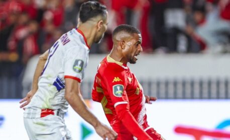 أولمبيك آسفي يتأهل لنصف نهائي الكونفدرالية بتعادله مع الوداد