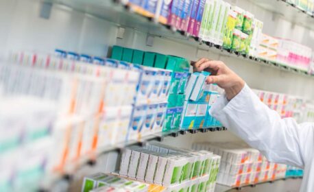 الجريدة الرسمية.. مرسوم جديد يغير ملامح الصيدلة بالمغرب