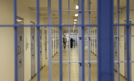 إيداع فتاتين سجن الناظور للاشتباه في تورطهما بترويج الكوكايين