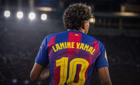 رسميا.. نهاية موسم لامين يامال مع برشلونة