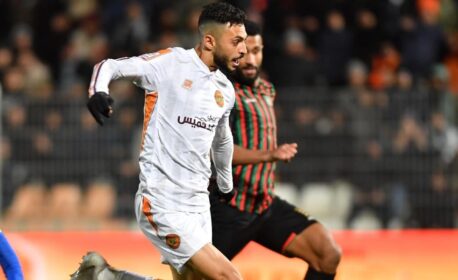 تشكيلتان قويتان للجيش ونهضة بركان في قمة دوري أبطال إفريقيا