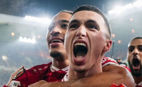 الخنوس يسجل هدفا رائعا في الدوري الألماني -فيديو