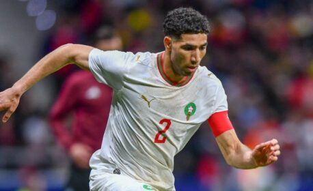 أشرف حكيمي يخرج عن صمته بخصوص لقب كأس إفريقيا