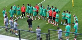 لاعب جديد يغادر معسكر الأسود بأمريكا