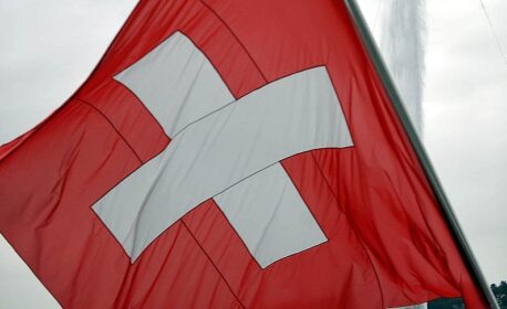 ألفا جندي وإغلاق للأجواء.. سويسرا تستعد ليوم التوقيع بين واشنطن وطهران